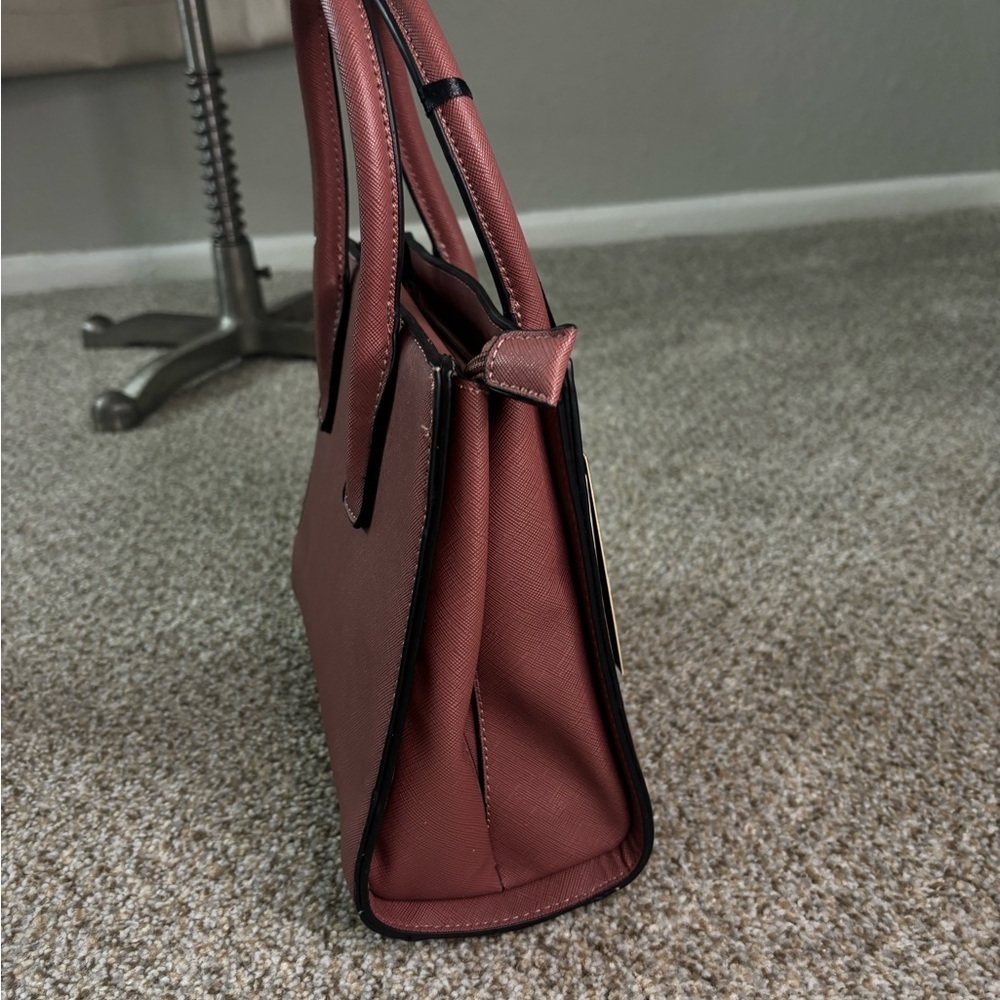 Pink Handbag - Picture 2 of 5